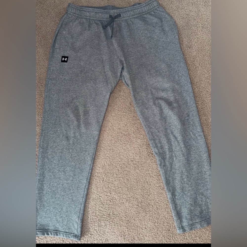 Men’s Clothing Bundle - Picture 6 of 6